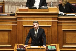 «Βρόμικος πόλεμος, καθαρές απαντήσεις»